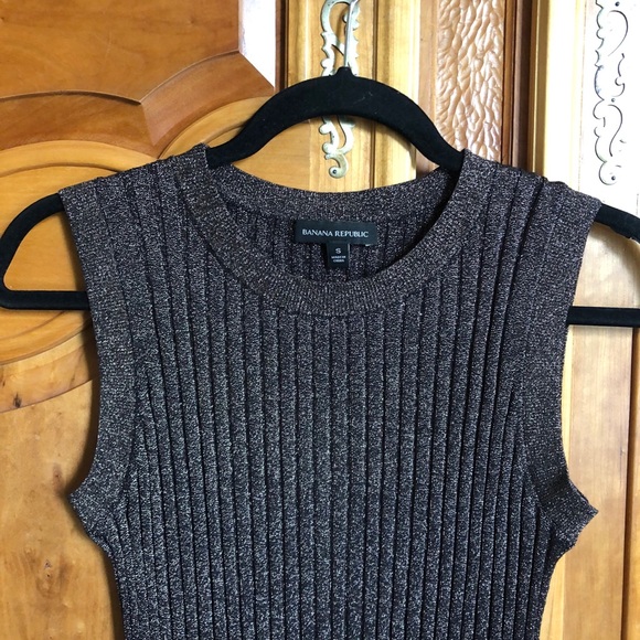Banana Republic sweater tank - Picture 2 of 4